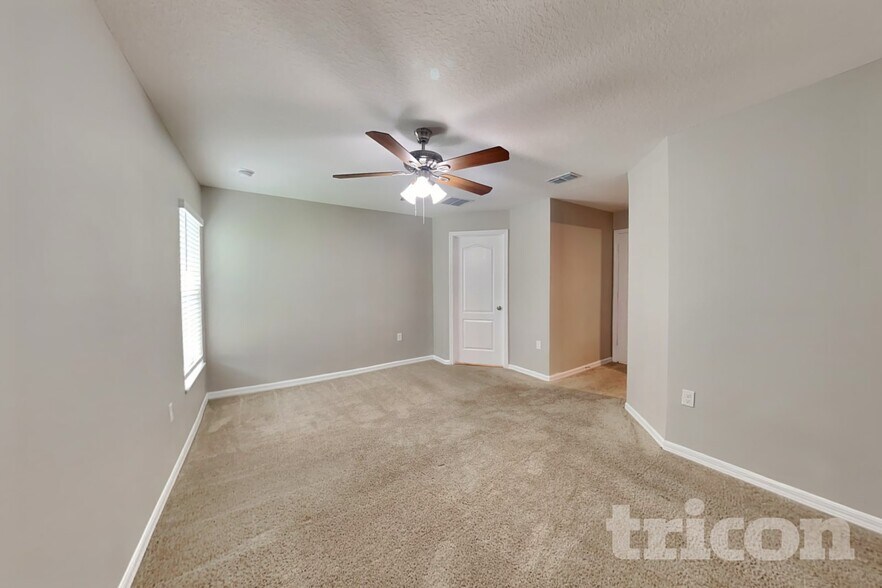 Building Photo - 443 Underwood Trl