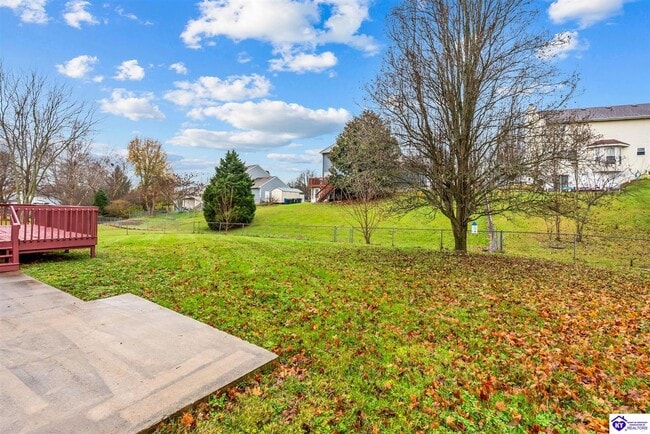 Building Photo - 215 Darrell Dr