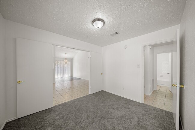 Building Photo - 20614 Park Row Blvd