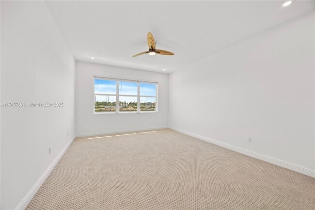 Building Photo - 3542 NW Solange Ct