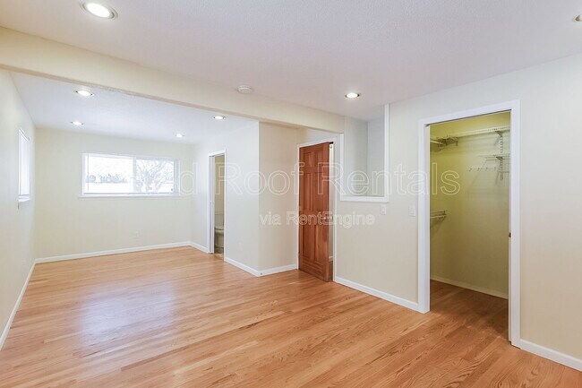 Building Photo - 4414 67th Ave W