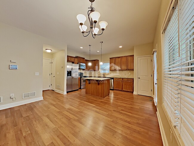Building Photo - 252 Ascott Lane