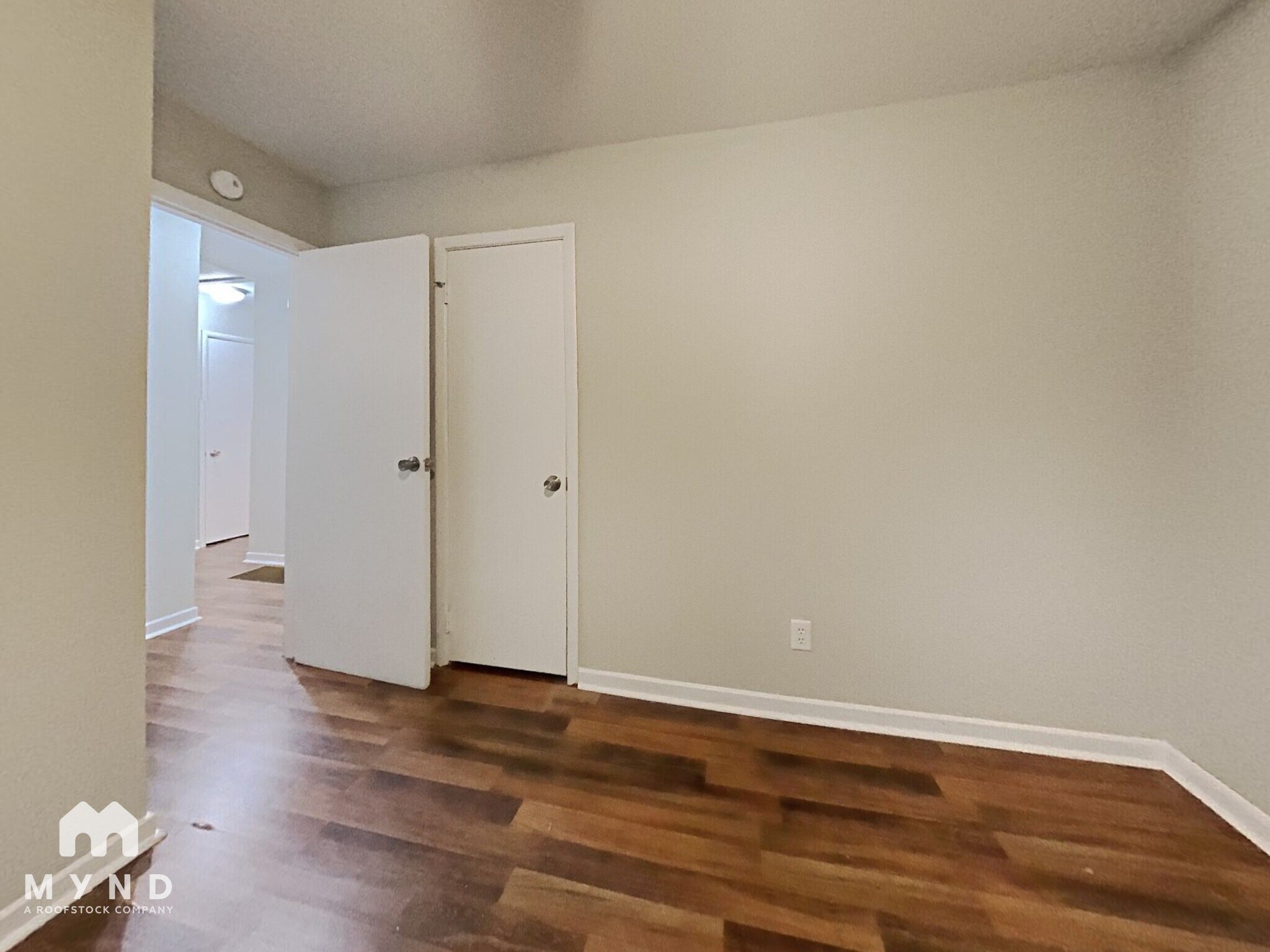 Building Photo - 413 Westwood Ave