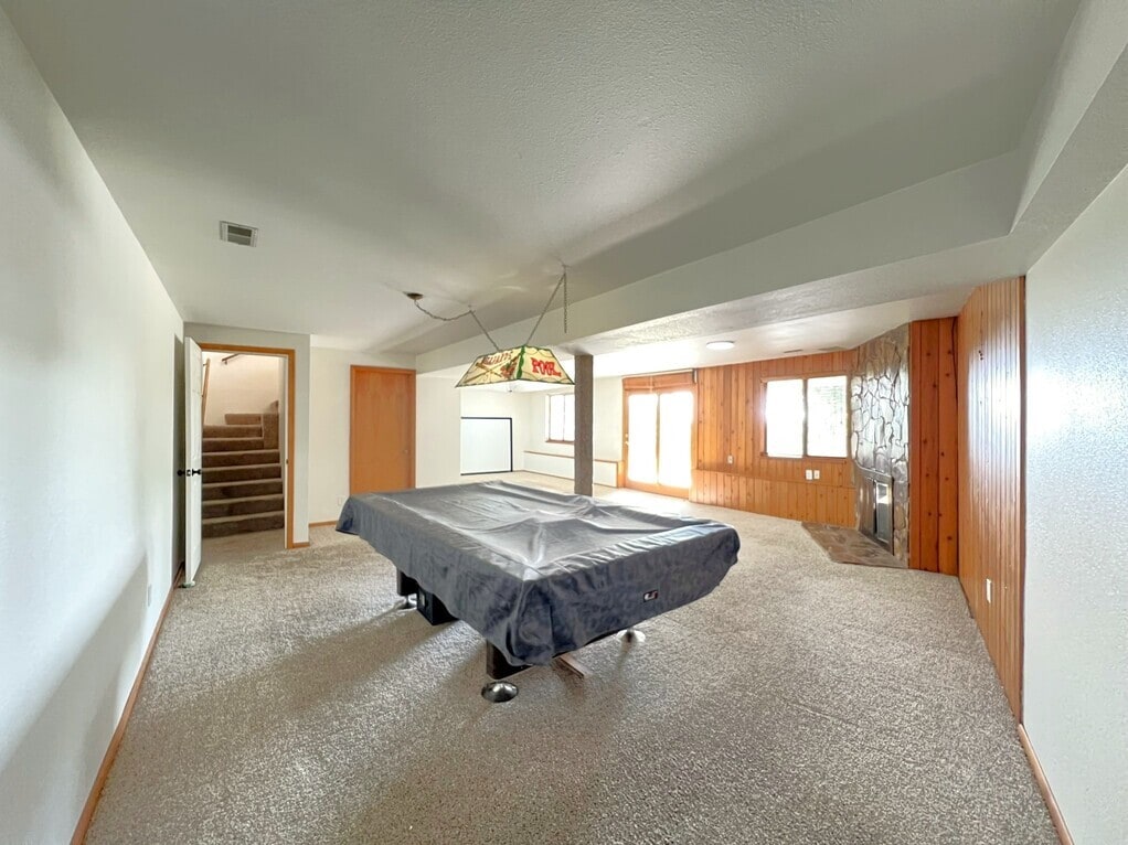 Building Photo - 2909 N Hillway Dr