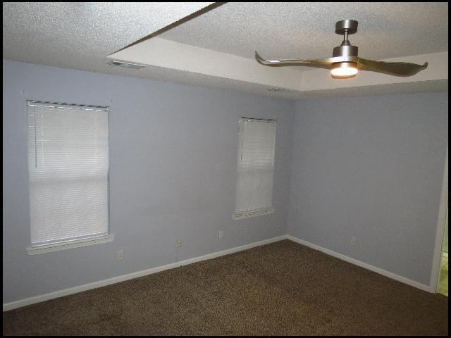 Building Photo - 3704 Lakewood Valley Dr