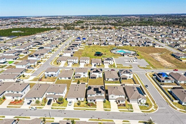 Building Photo - 1123 Sugarwood St