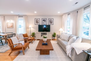 Building Photo - 31 Sheldon Ter