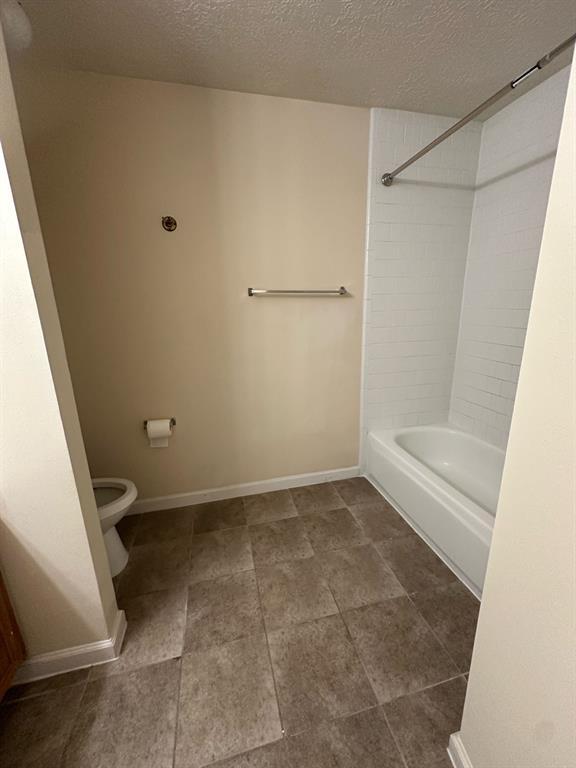 Building Photo - 10326 Bushy Creek Dr