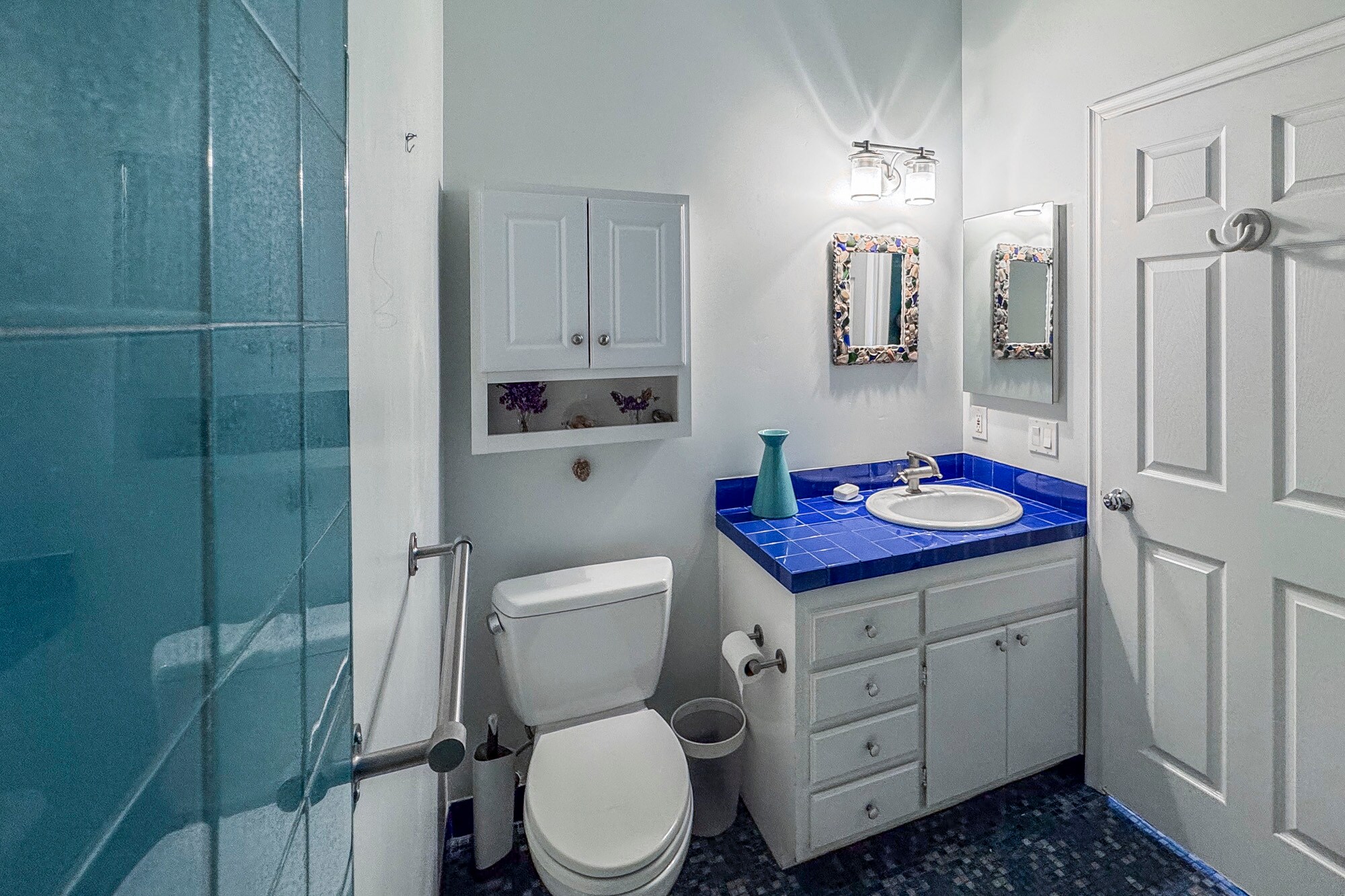 Building Photo - 4505 Carpinteria Ave