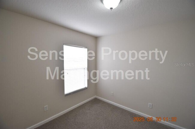 Building Photo - 11570 Misty Isle Ln