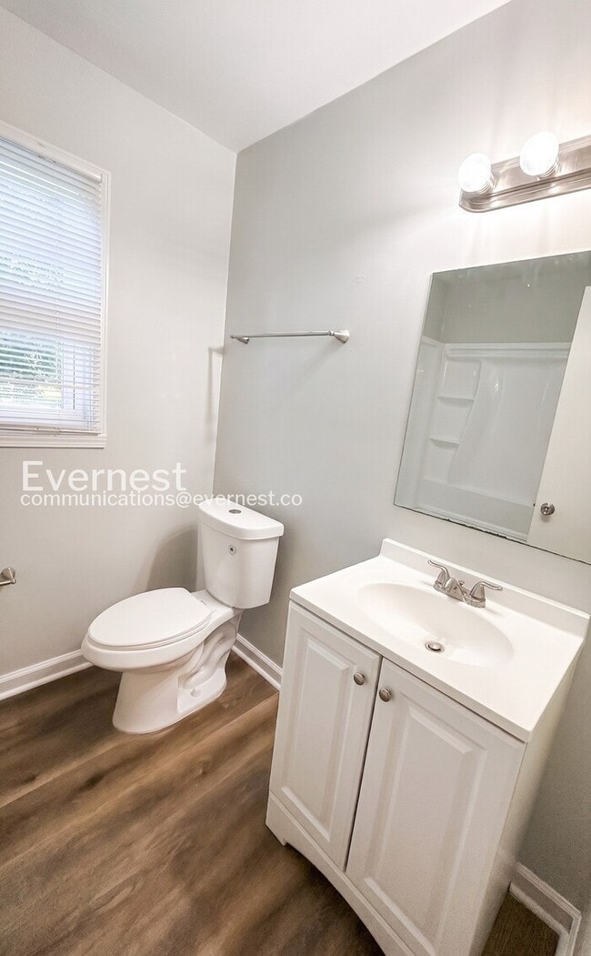 Building Photo - 5725 Avenue O
