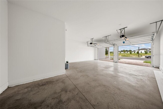 Building Photo - 12890 Eureka Lemon Dr