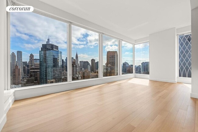 Building Photo - 15 E 30th St