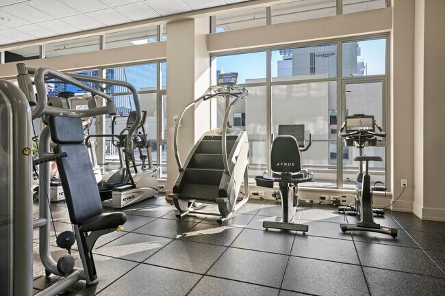 Building Photo - Sunny East Village 2-Bedroom at Alta! Smal...