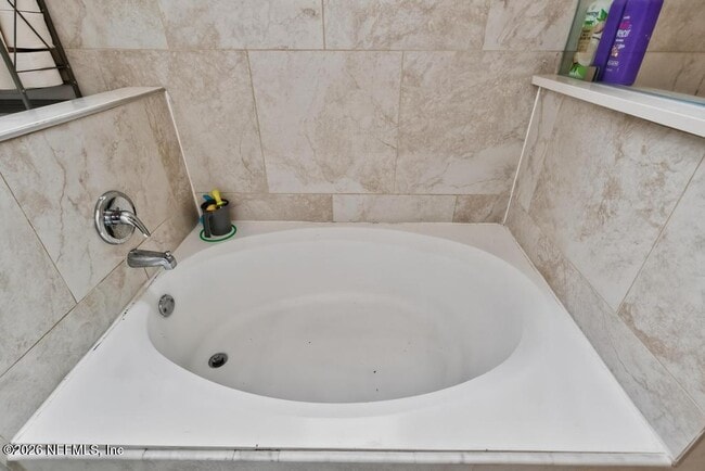 Building Photo - 10523 Broomsedge Ct