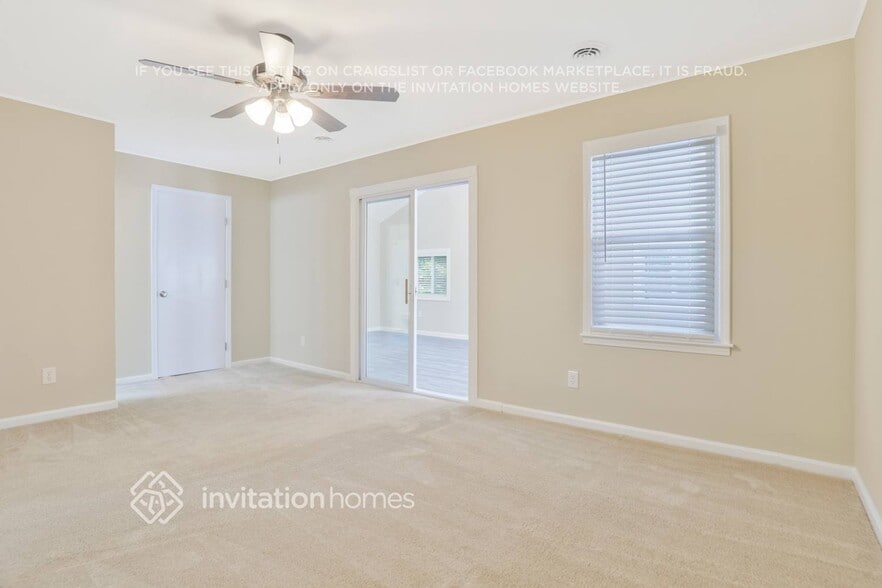 Building Photo - 695 Hickory Ridge Rd SW