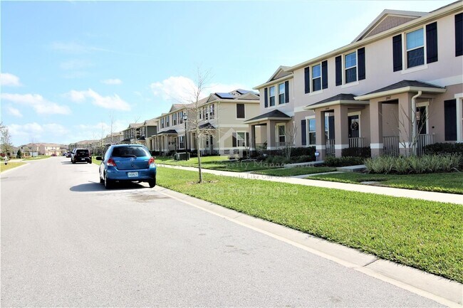 Building Photo - 1842 Katz Crossing Dr