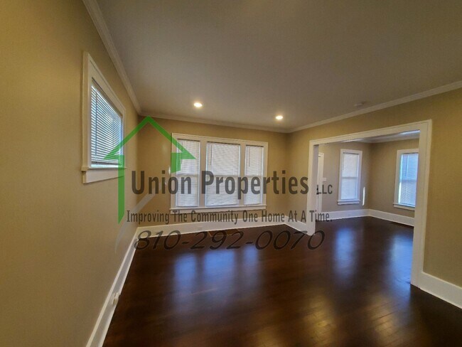 Building Photo - 1626 6th St