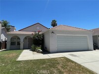 Building Photo - 748 Ashley St