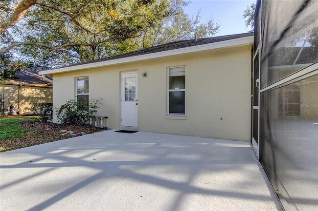 Building Photo - 3773 Pendlebury Dr