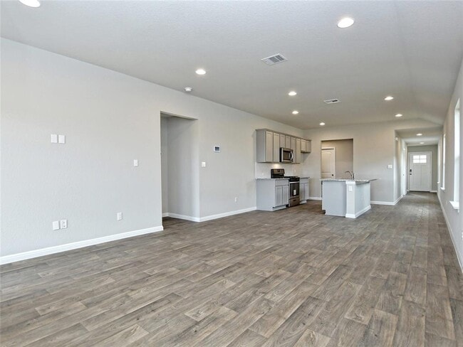 Building Photo - 708 Roaring Fork Ln