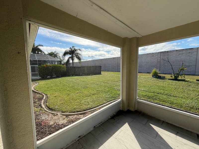 Building Photo - 1743 Laramie Cir