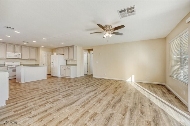 Building Photo - 1705 Autumn Sage Ave