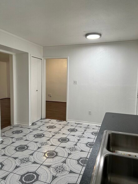 Building Photo - 17515 Wild Willow Ln