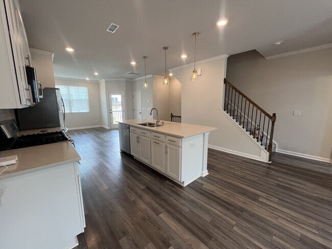 Building Photo - 2527 Laurel Valley Way