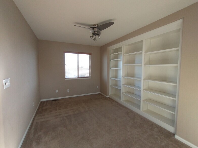 Loft - 4607 Fish Hawk Pt