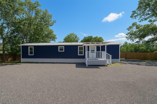 Primary Photo - 22504 E Martin Dr