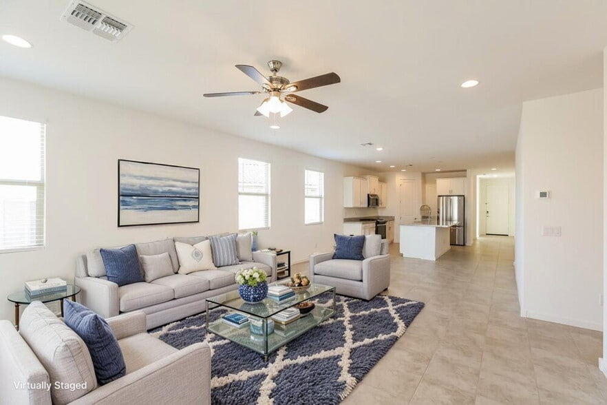 Building Photo - 17484 W Sunnyslope Ln