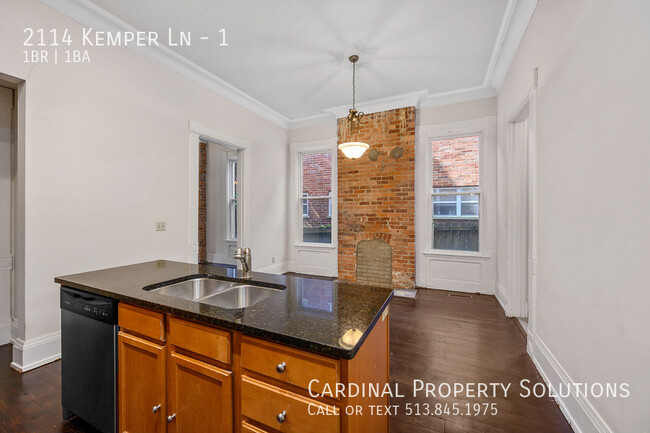 Primary Photo - Charming Victorian 1-Bedroom Condo in Waln...