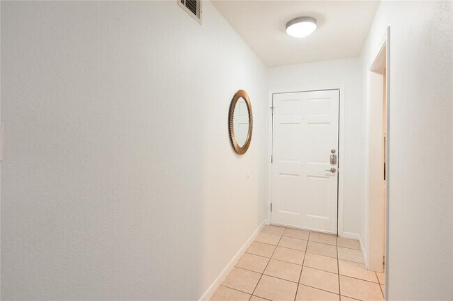 Building Photo - 4209 Burnet Rd