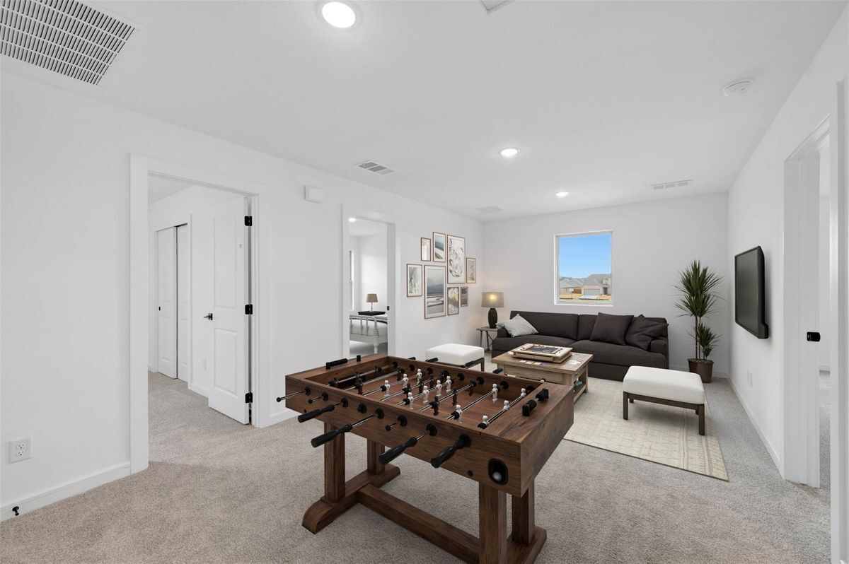 Building Photo - 528 Brookside Dr