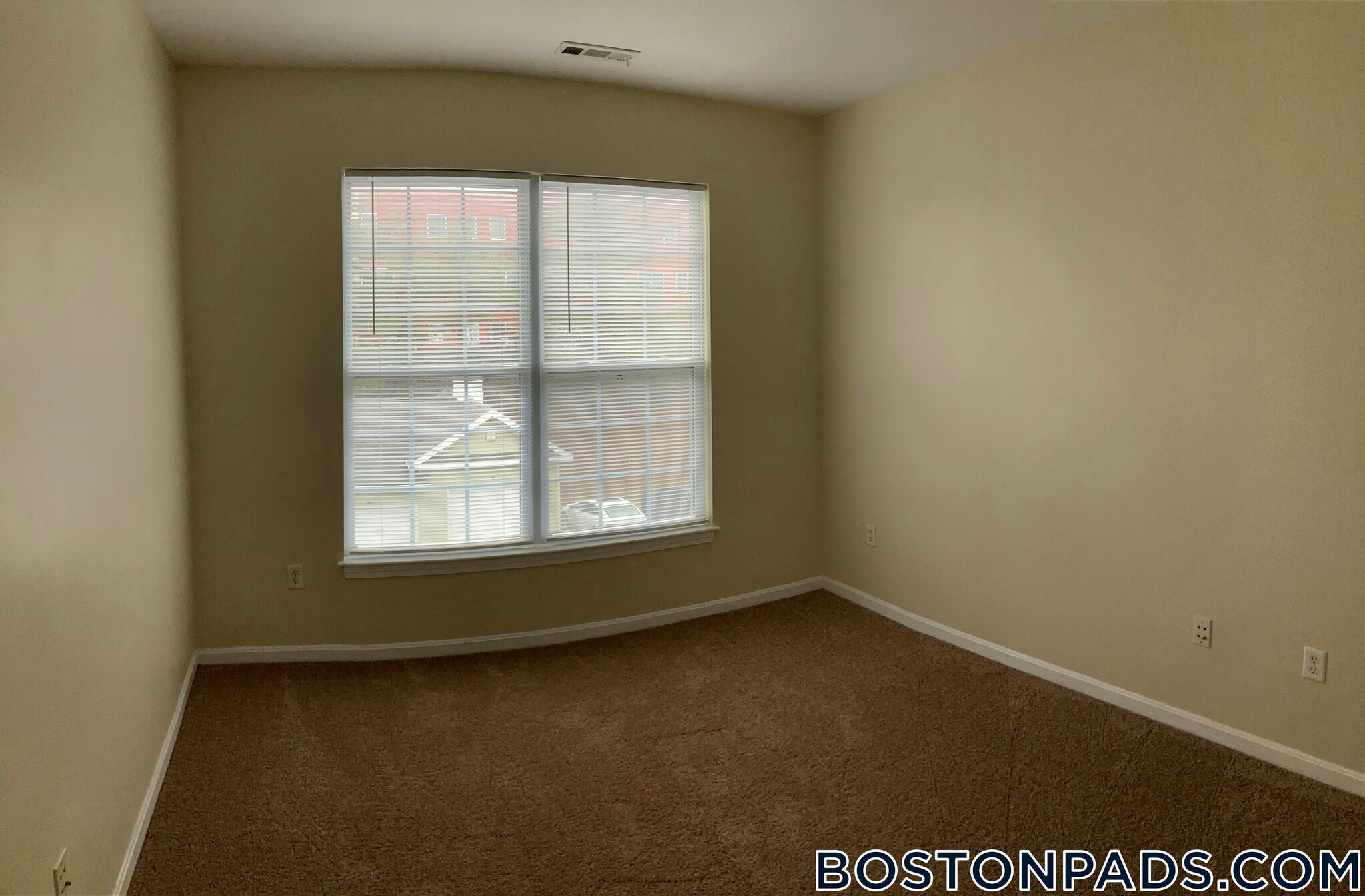 Building Photo - 311 Lowell St