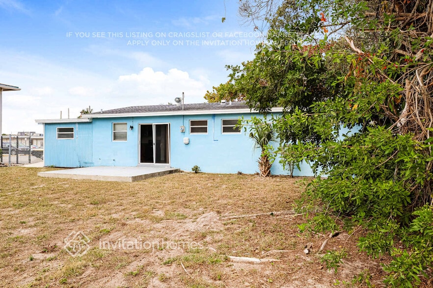 Building Photo - 926 Northern Dr