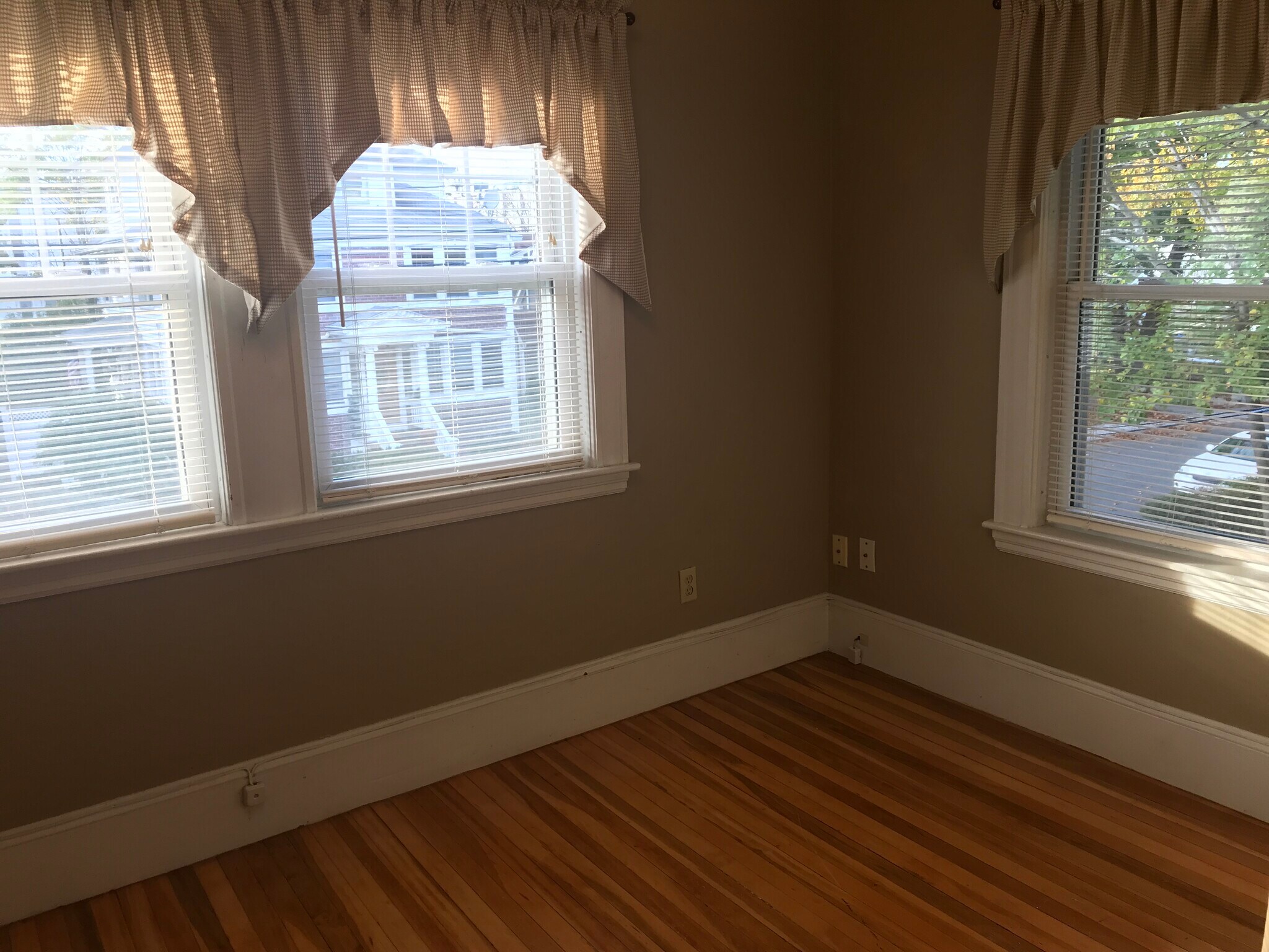 Building Photo - 52 Wyman Rd