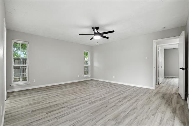 Building Photo - 2946 Ridgewood Dr
