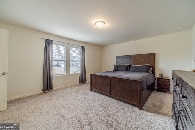 Building Photo - 222 Knightsbridge Ln