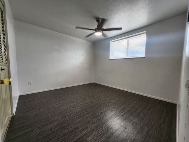 Building Photo - Cozy 2-Bedroom – Utilities Included!