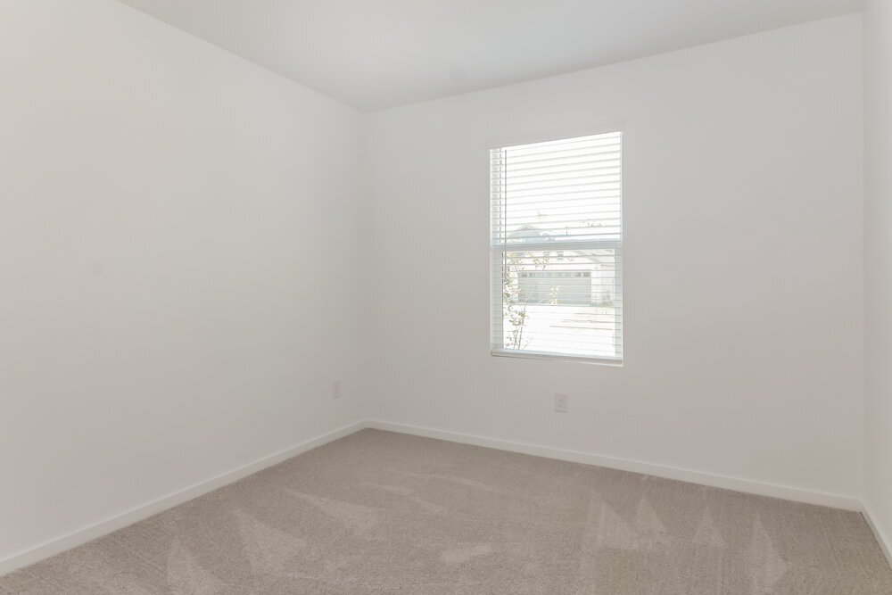 Building Photo - 102 Wild Rose Dr