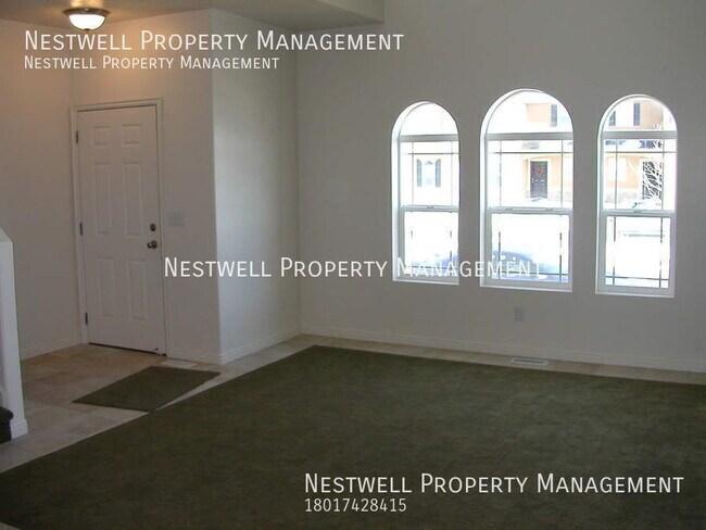 Building Photo - Beautiful 2-bed Townhome in West Jordan