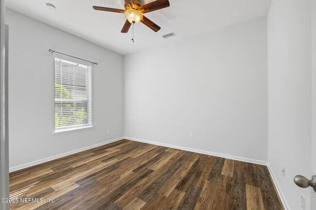 Building Photo - 14390 Millhopper Rd