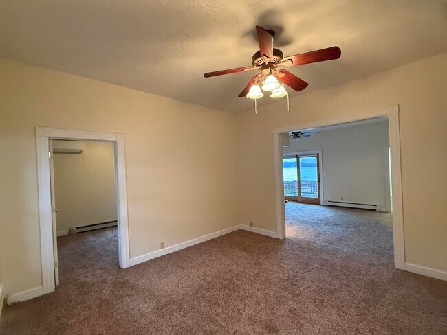 Building Photo - 361 Court St