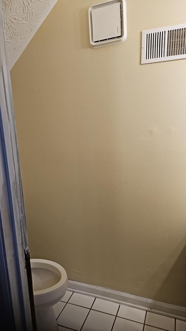 Building Photo - Renovated 3 Bedroom/2.5 Bath Home For Rent In Convenient Jonesboro Location! New Year's Move In S...