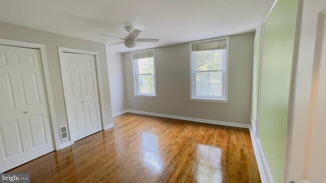 Building Photo - 719 N Uber St