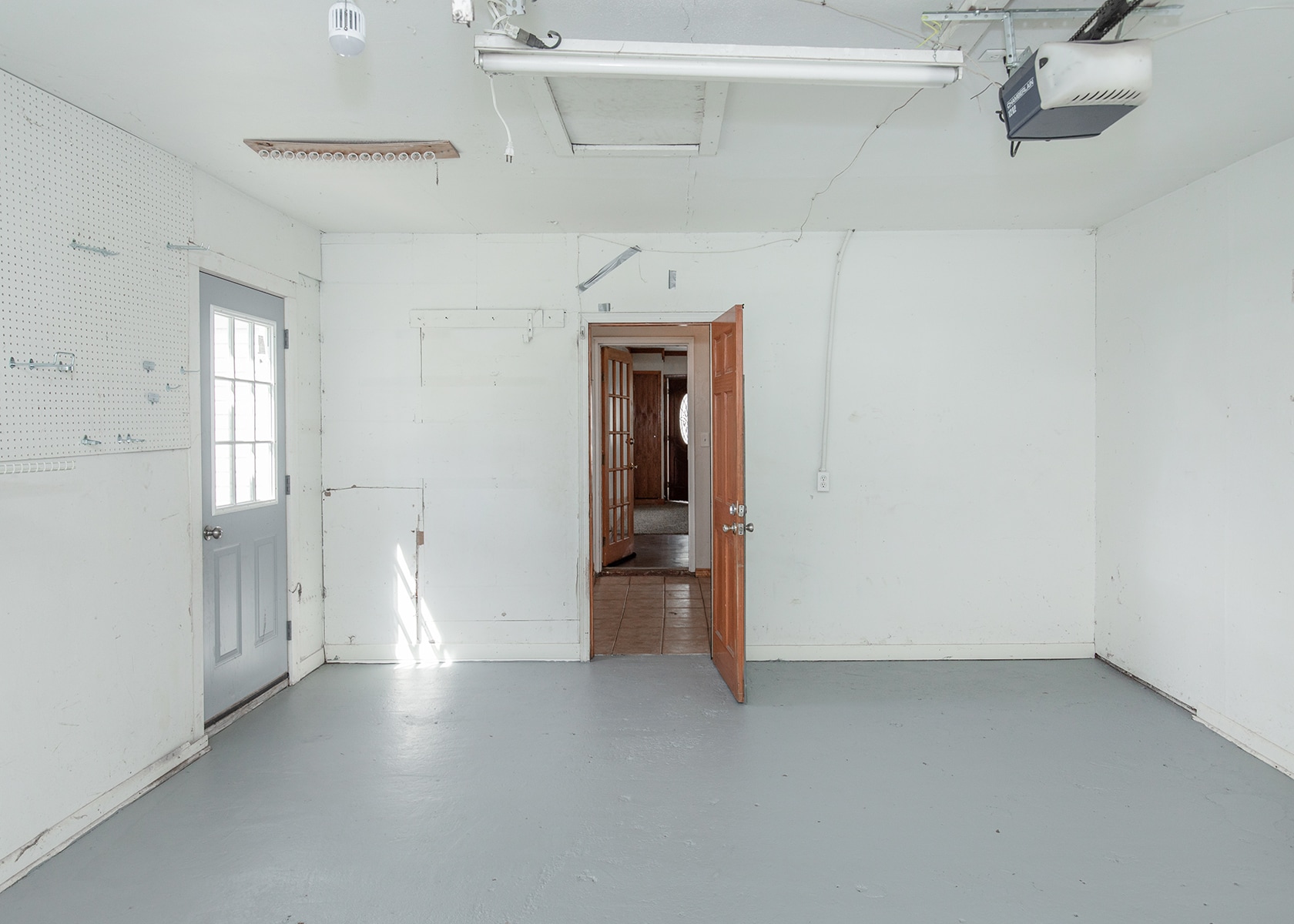 Building Photo - 537 23rd St