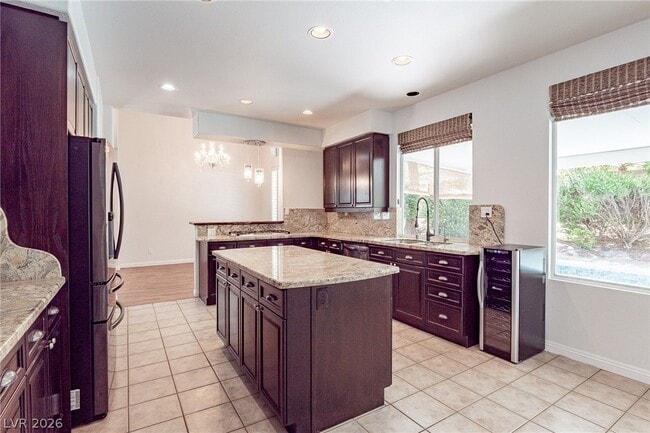 Building Photo - 2384 Denair Way