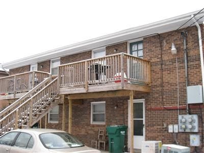 Building Photo - 4100 Victoria Way
